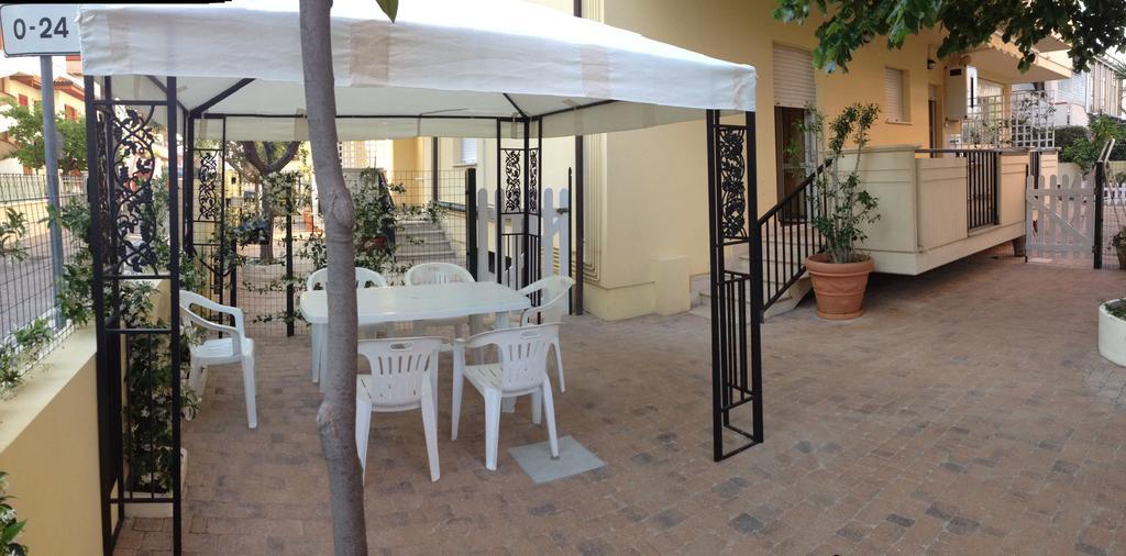 Residence Riviera Alba Adriatica Exterior foto